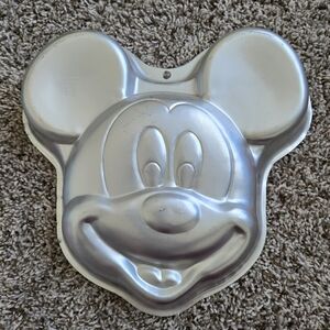 Disney Mickey Mouse Silver Cake Pan